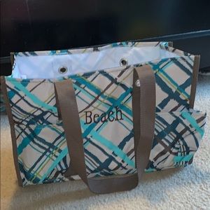 Thirty-One Beach Tote Back